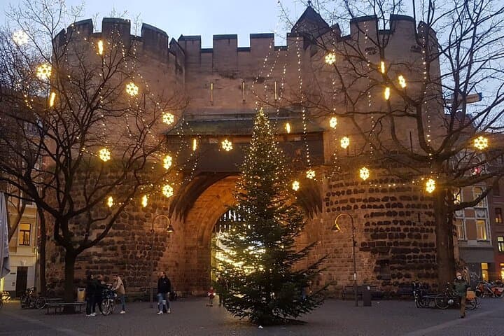 Tour guiado en bicicleta por las luces de Navidad de Colonia — foto 3
