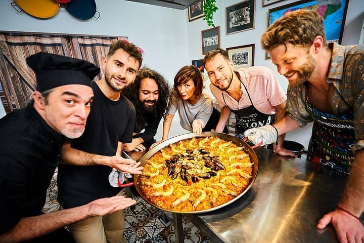 Cours de cuisine de paella à Barcelone avec visite du marché — photo 2