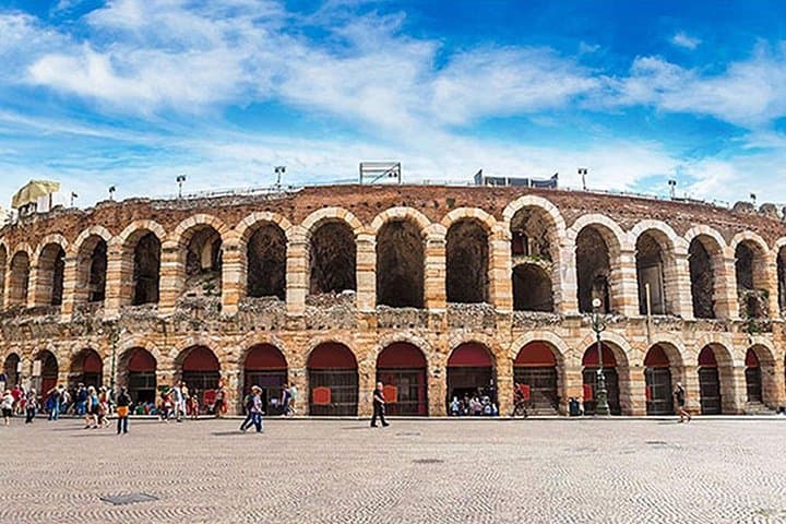 Aplicación de Guía de Audio para Tour a Pie en Verona