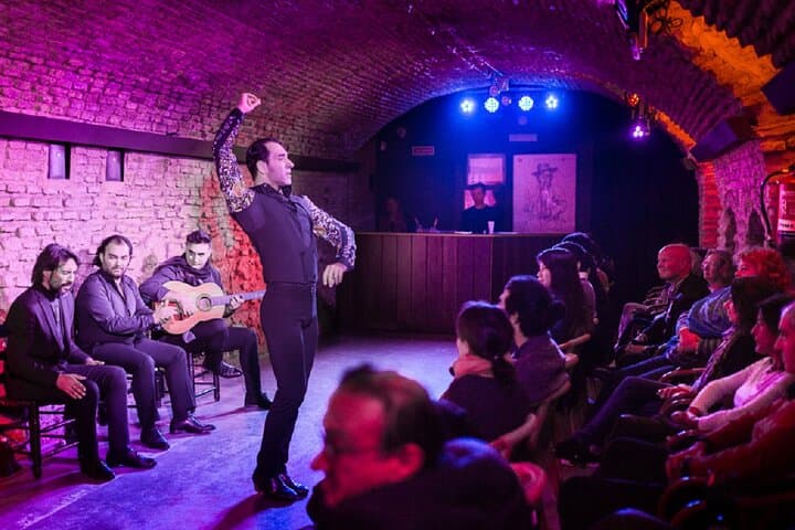 Flamenco-Träume Show im arabischen Gewölbe aus dem 12. Jahrhundert — Foto 4