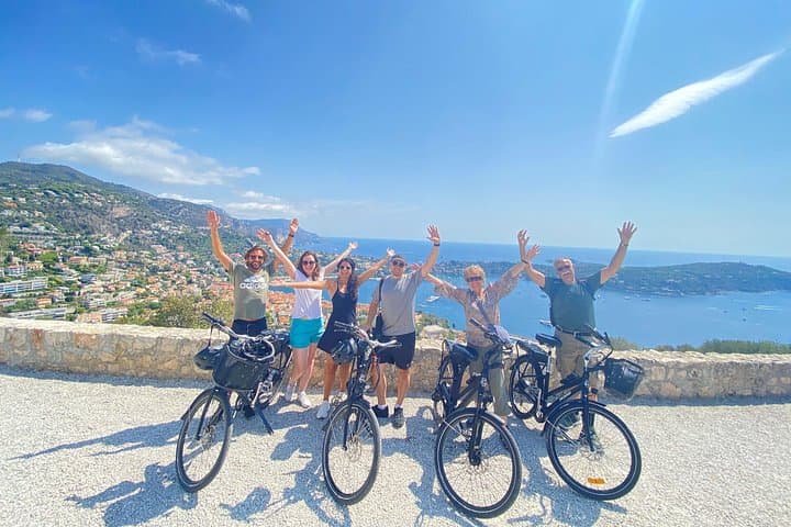 Visite panoramique en e-bike de la Côte d'Azur au départ de Nice