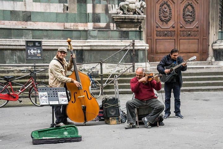 Trasferimento privato da Pisa a Firenze con sosta di 2 ore a Lucca — foto 3