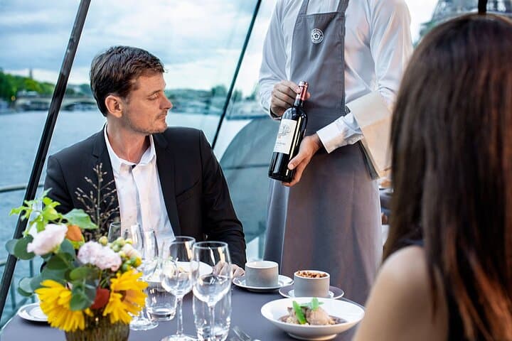 Crucero nocturno con cena y bebidas de Bateaux Parisiens — foto 5