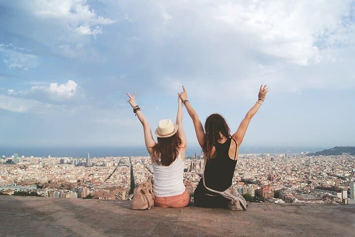 Sagrada Familia Tour mit lokalem Guide — Foto 3