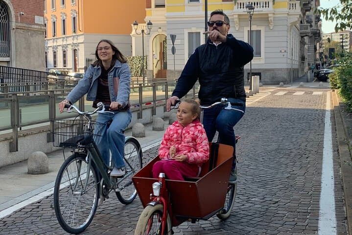 Las Joyas Ocultas de Milán: Tour Único en Bicicleta — foto 3