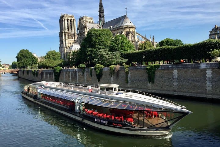 Pranzo in crociera sul fiume Senna a Parigi — foto 4