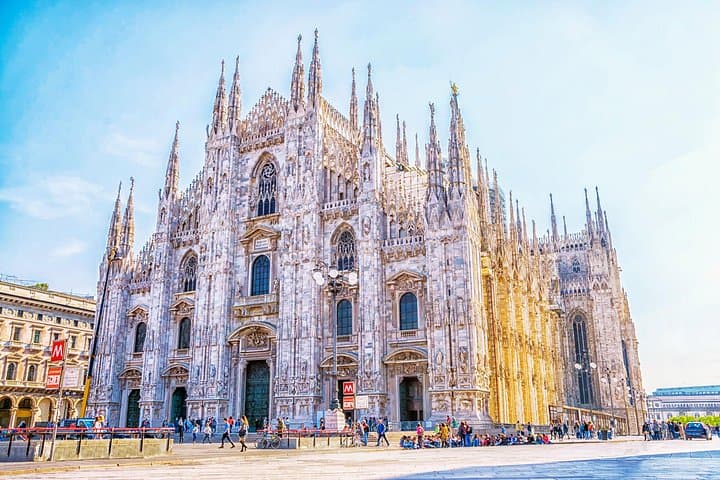 Schnellzugang zur Duomo-Kathedrale: Private Tour & Zugang zur Dachterrasse — Foto 3