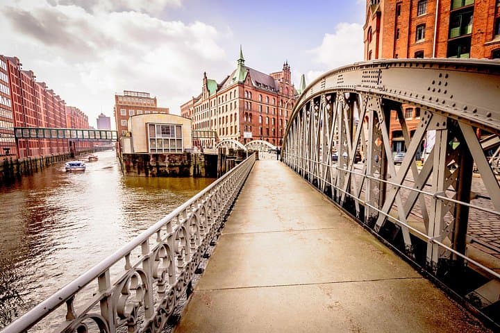 Visite Privée du Quartier des Entrepôts et de Hafen City à Hambourg — photo 4