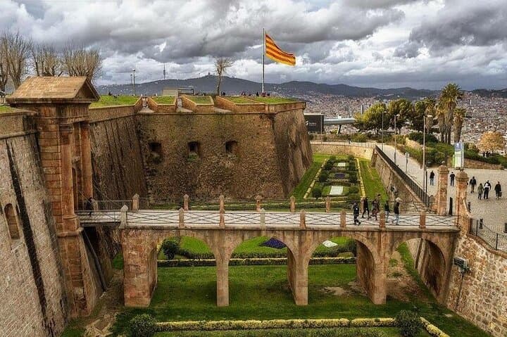 Biglietto d'ingresso al Castello di Montjuic a Barcellona
