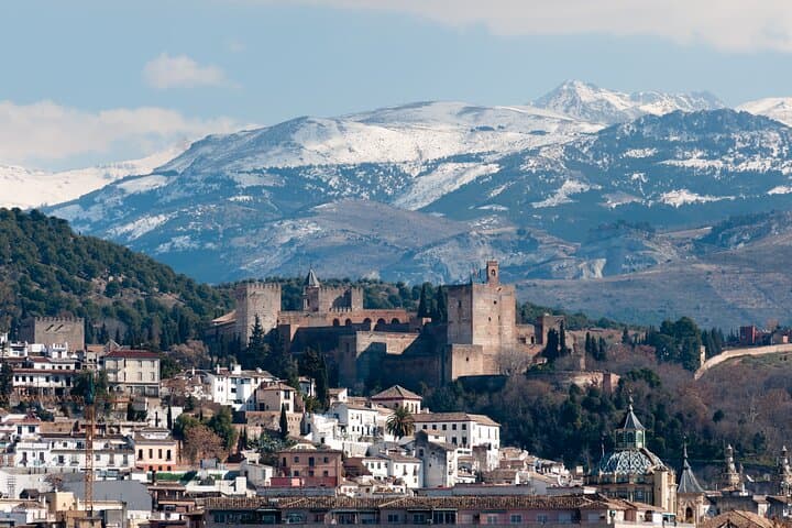 Catedral y Capilla Real y Alhambra y Generalife