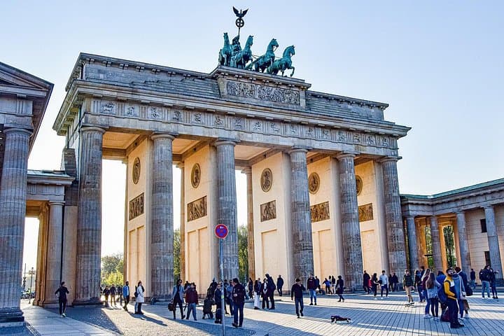 Trasferimento Privato da Amburgo a Berlino con una Sosta di 2 Ore — foto 5