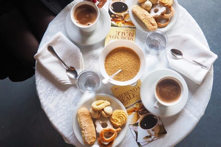 Turín: Tour Privado a Pie y Merienda Real — foto 3