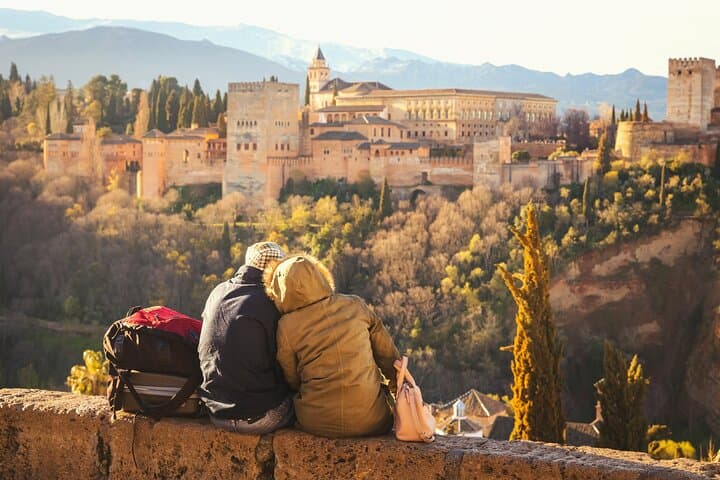 Geführte Tour durch die Alhambra mit den Generalife-Gärten — Foto 2