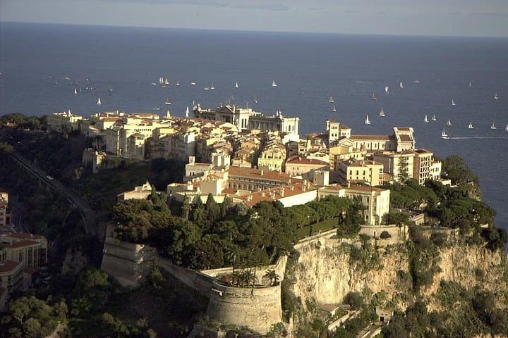 Excursion en petit groupe de demi-journée à Eze et Monaco avec visite de la parfumerie depuis Nice — photo 3