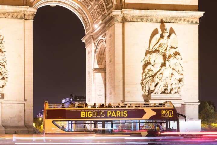 Tour Nocturno Panorámico en Autobús Abierto de Big Bus en París — foto 3