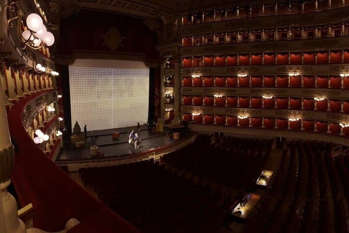 Tour del Teatro Scala de Milán y la Catedral del Duomo — foto 5
