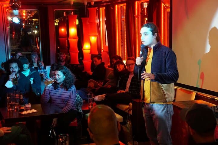 Laughing Spree - Spettacolo di Commedia in Inglese su una Barca — foto 4