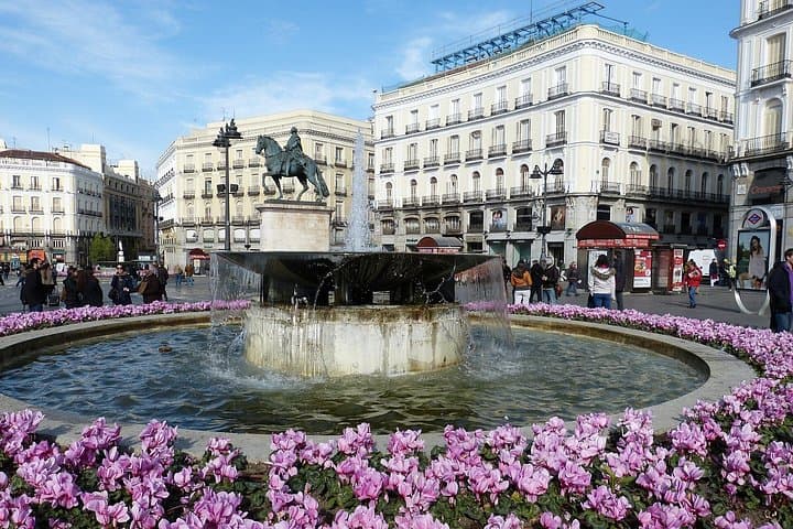 Transfert Privé de Barcelone à Madrid, Avec une Pause de 2 Heures