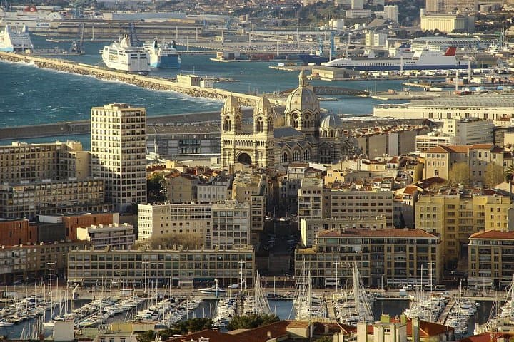 Trasferimento Privato da Marsiglia a Barcellona con Sosta di 2 Ore — foto 5