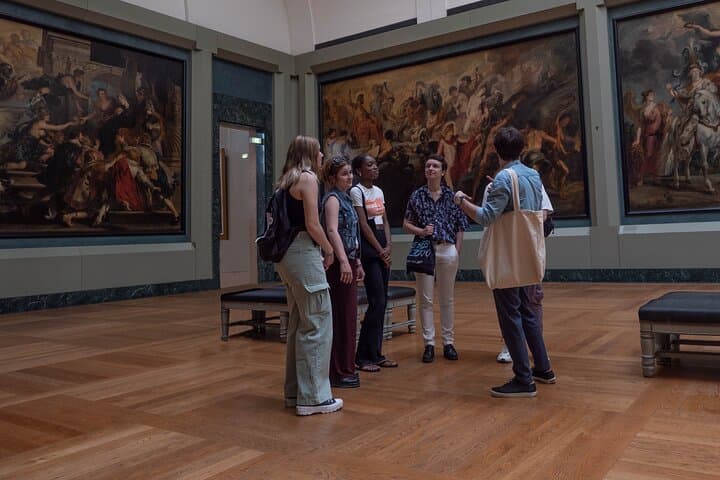 Geführte Tour durch das Louvre Museum, Paris — Foto 3