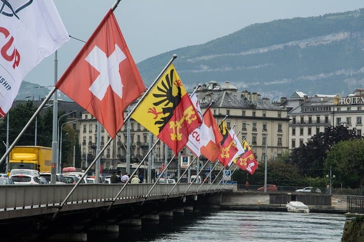 Transfer Privado de Lyon a Ginebra con Parada de 2h en Chambéry — foto 5