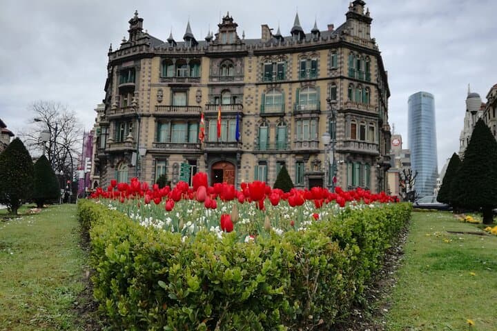 Bilbao Ganztägige Private Stadtrundfahrt von San Sebastian — Foto 4