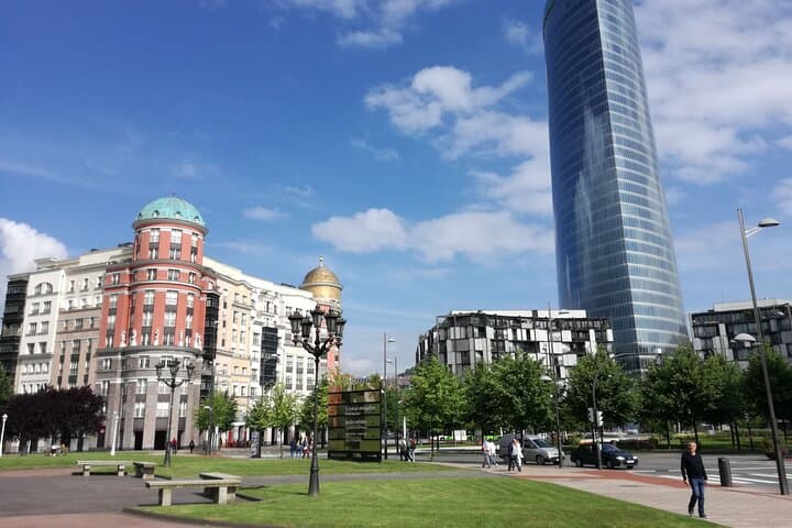 Bilbao Ganztägige Private Stadtrundfahrt von San Sebastian — Foto 3