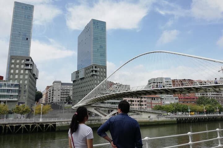 Bilbao Ganztägige Private Stadtrundfahrt von San Sebastian — Foto 5