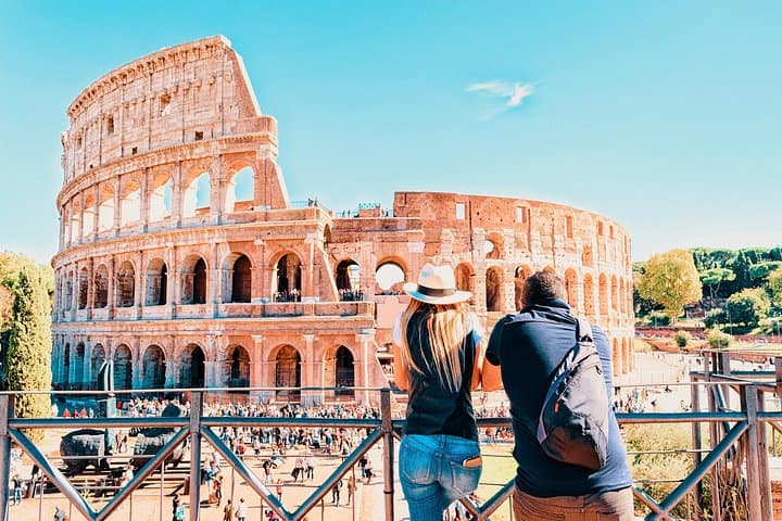 Colosseo con accesso al piano dell'arena, Foro Romano e Palatino