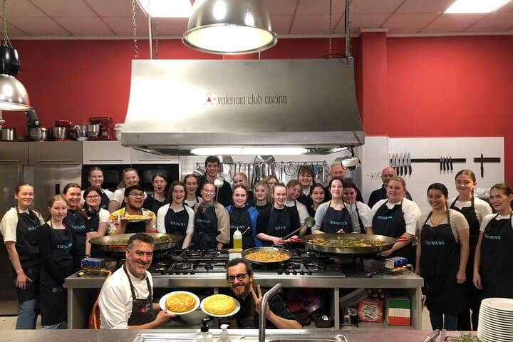 Valencian Paella Workshop und Besuch des Marktes Algiros — Foto 4
