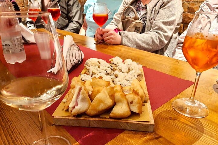 Venedig: Jüdisches Ghetto & Cannaregio Food Tour — Foto 3