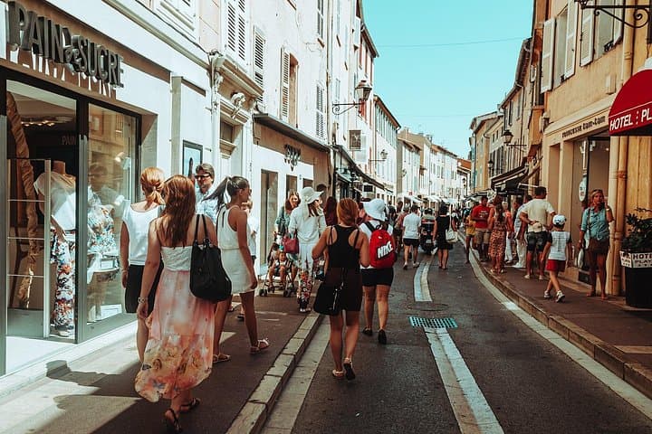 Trasferimento Privato da Marsiglia a Saint Tropez con Sosta di 2h a Tolone — foto 2