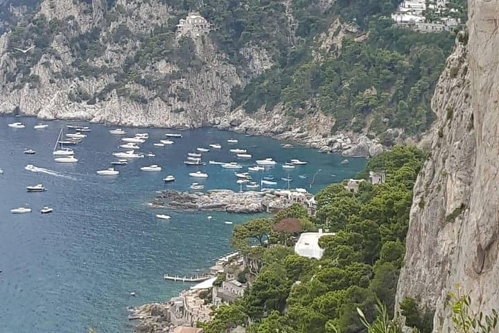 Excursion d'une journée à Capri, Anacapri et la Grotte Bleue depuis Naples — photo 5