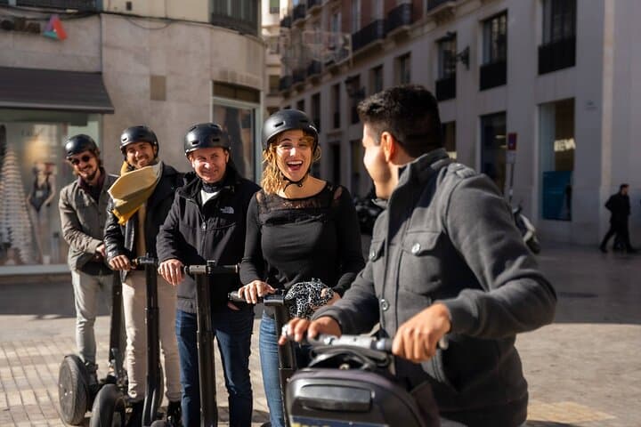 Malaga 1-Stunden Panoramatour mit dem Segway — Foto 4