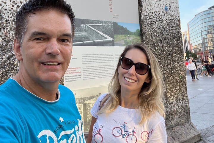 Tour Privado en Taxi por Berlín – Experiencia de 6-8 Horas — foto 3
