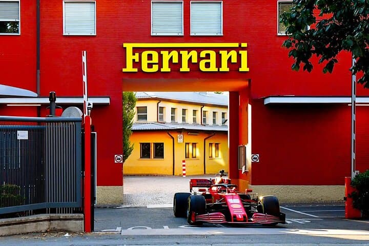 Giornata VIP Ferrari da Venezia con Test Drive