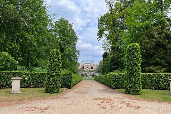 Privater Taxiausflug nach Potsdam und Sanssouci 6-8h — Foto 2