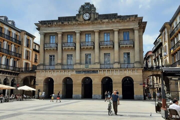 Excursión Privada de un Día a San Sebastián con Pintxos y Paseo Costero — foto 4