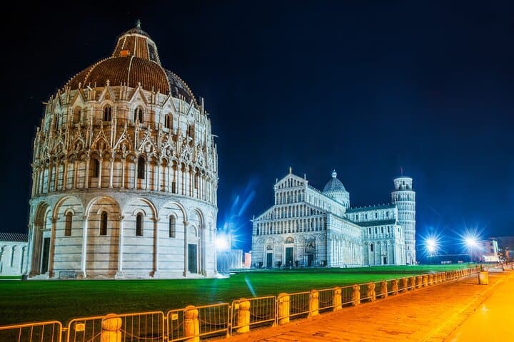 Tour Privado a Pie por la Navidad en Pisa — foto 4
