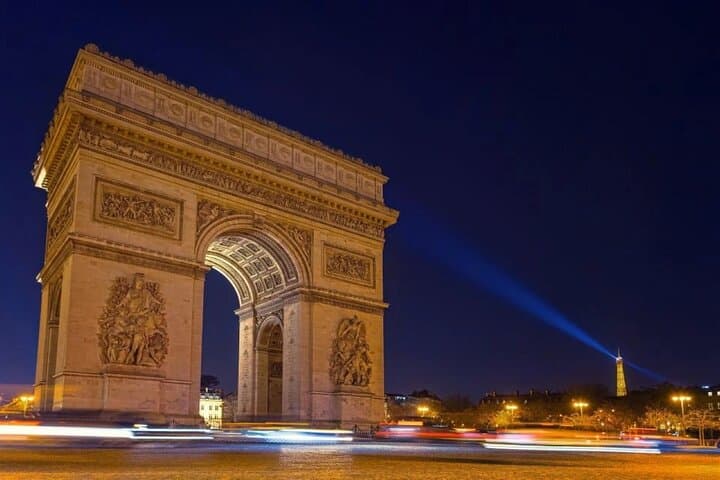 Arc de Triomphe et croisière sur la Seine — photo 4