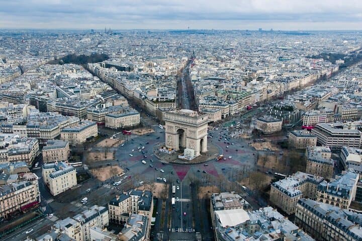 Arc de Triomphe et croisière sur la Seine — photo 1