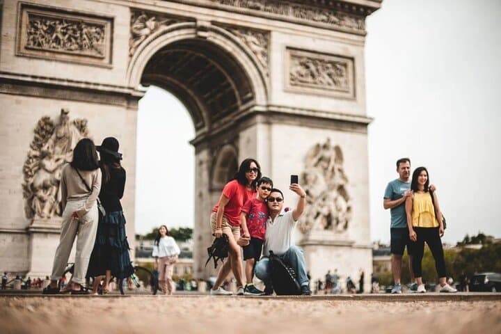 Arc de Triomphe et croisière sur la Seine — photo 2