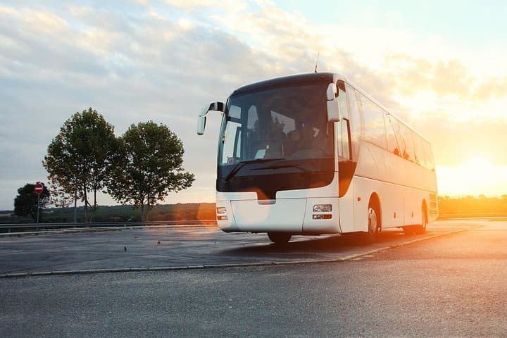 Flughafen Neapel: Einweg-Shuttle nach Sorrent — Foto 2