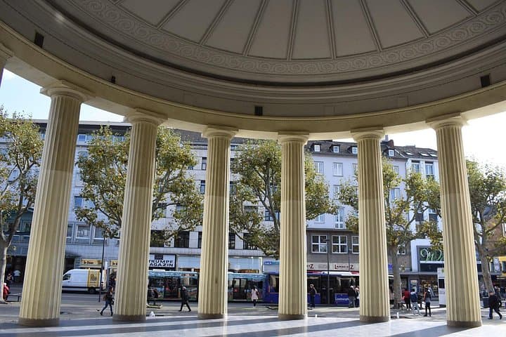 Tour Autoguiado a Pie por Aachen y Búsqueda del Tesoro