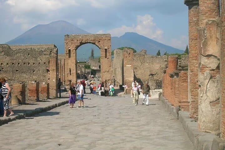 Tour Privato di Pompei e Cantina del Vesuvio — foto 2