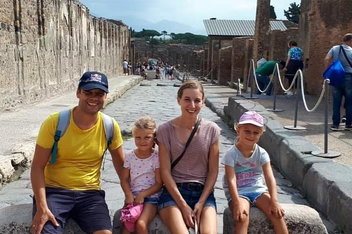 Private Custom Walking Tour in Naples — Foto 3