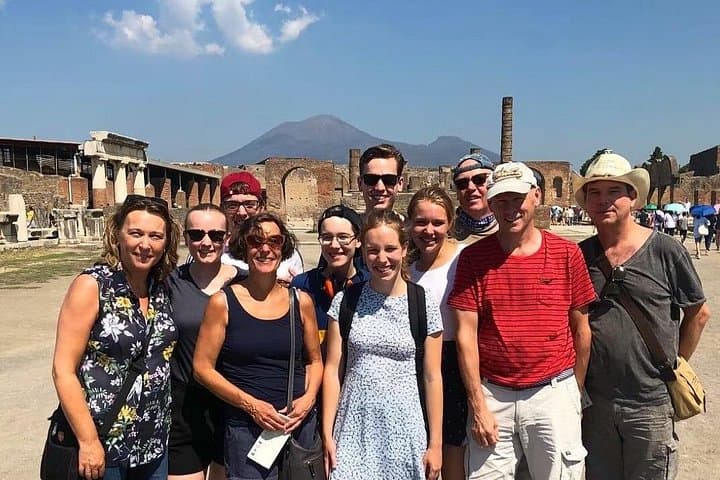 Private Custom Walking Tour in Naples — Foto 4