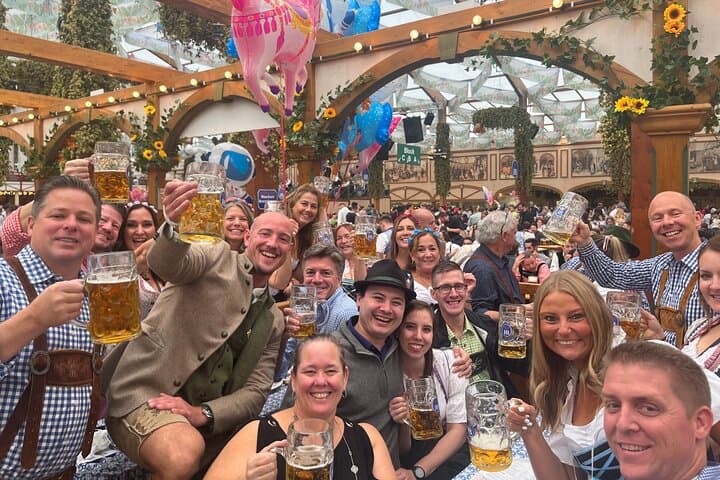 München Oktoberfest Tour mit Hofbräu Festzelt Tickets