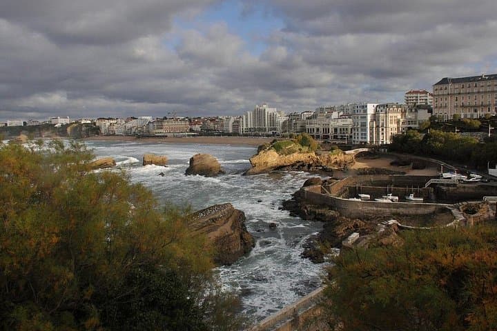 Private French Coast Tour: Bayonne, Biarritz & St-Jean-de-Luz — Foto 5