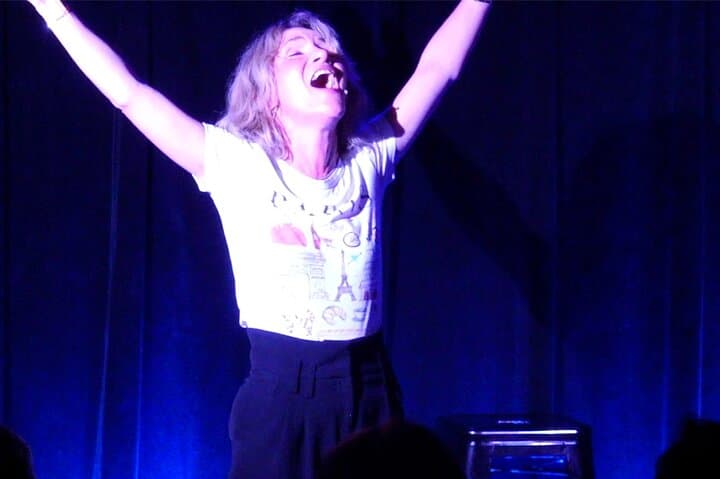 Oh My God She's Parisian! Spettacolo di Commedia in Inglese a Parigi — foto 5